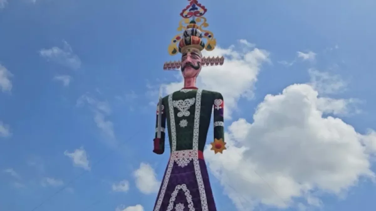 कोटा में नहीं जल सका दुनिया का सबसे ऊंचा रावण:फायर ब्रिगेड भी दहन करने में फेल 3 01 10 2025 ravan 1 24067158