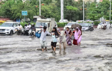 राजस्थान के 9 जिलों में आज बारिश का अलर्ट:जयपुर, नागौर, हनुमानगढ़, सीकर में 4 इंच तक पानी बरसा, 12 डिग्री तक पारा गिरा 11 2nac2mh8 rajasthan weather 625x300 13 July 25