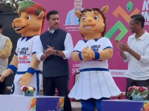 1003686211 1763904769