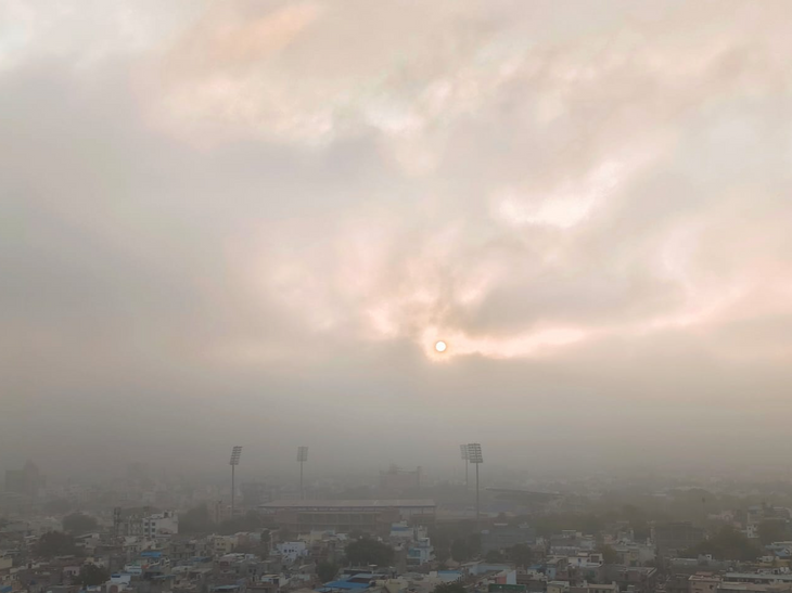 राजस्थान में बफीर्ली हवाओं का असर कम:हल्की धूप के बीच छाए बादल, तापमान बढ़ने से सर्दी से राहत 3 whatsapp image 2024 01 09 at 080621cd7bcb71 1706701831