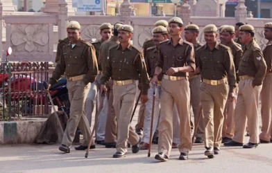 पुलिस विभाग में मचा हड़कंप, राजस्थान में एक साथ 38 कांस्टेबल के खिलाफ FIR दर्ज 8 furrr3bg rajasthan police 625x300 19 July 18