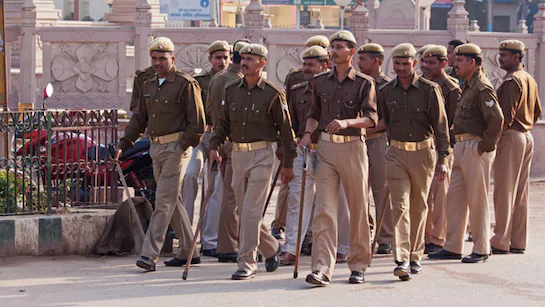 पुलिस विभाग में मचा हड़कंप, राजस्थान में एक साथ 38 कांस्टेबल के खिलाफ FIR दर्ज 3 furrr3bg rajasthan