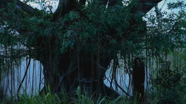 2 घंटे 1 मिनट की खौफनाक फिल्म का Netflix पर तांडव, भारत में कर रही ट्रेंड; रूह कंपा देगी मूवी की कहानी 2 deathh 1770362304551 v